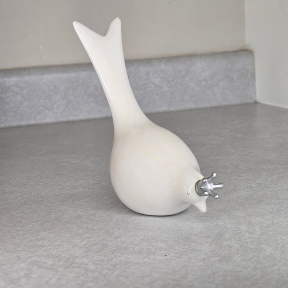 White‎ Dove Figurine with Silver Crown - Decorative Bird Ornament - Picture 3 of 9